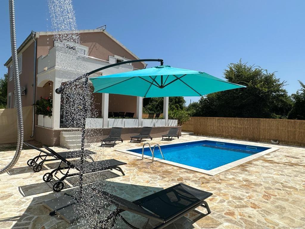 Leggiero Villa เบนโควัส ภายนอก รูปภาพ